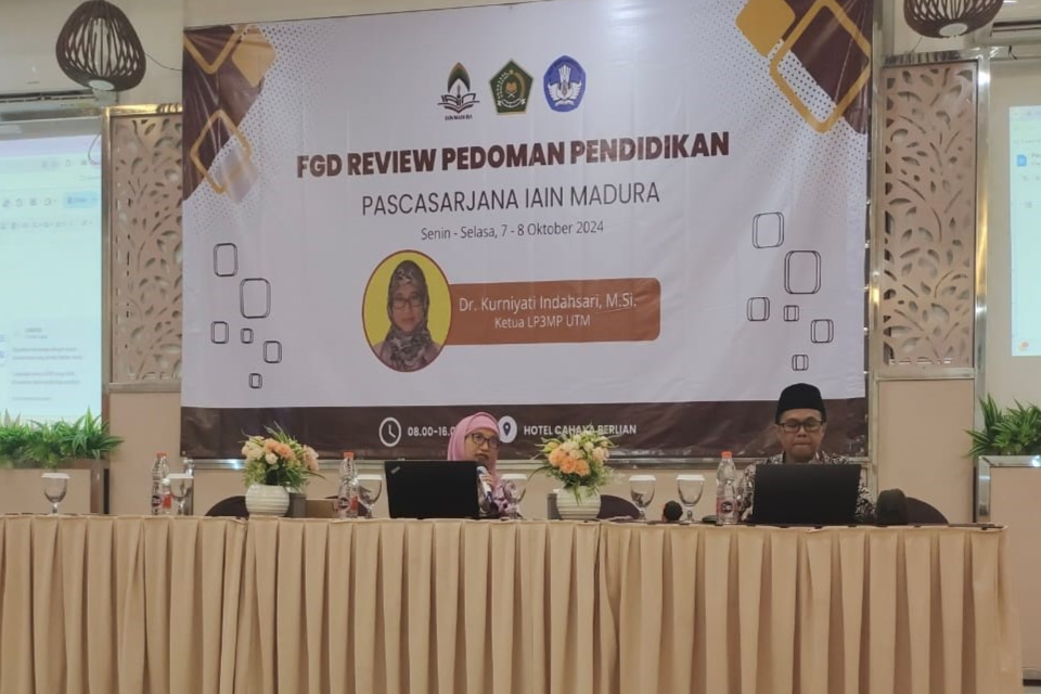 KAPRODI MAGISTER EKONOMI SYARIAH MENJADI KOORDINATOR KEGIATAN FGD REVIEW PEDOMAN PENDIDIKAN PASCASARJANA IAIN MADURA