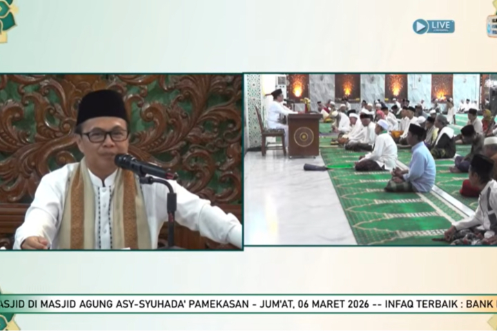 KULIAH SUBUH: DOSEN LAKUKAN PENGABDIAN KEPADA MASYARAKAT DI MASJID AS-SYUHADA’ PAMEKASAN
