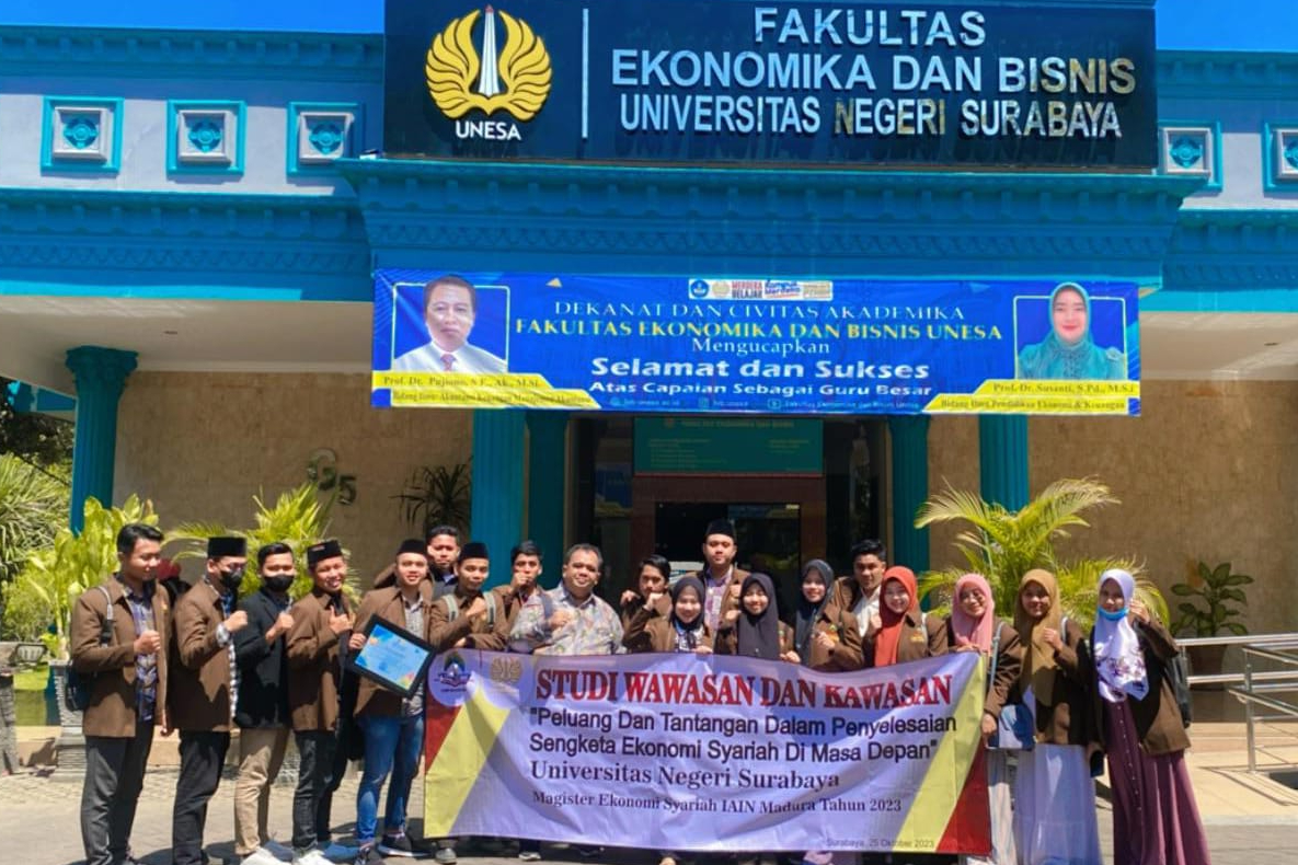 STUDI KAWASAN DAN WAWASAN PRODI MAGISTER EKONOMI SYARIAH PASCASARJANA IAIN MADURA 2023